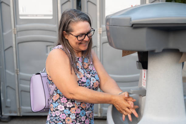 Best Affordable portable toilet rental  in Cera, AL